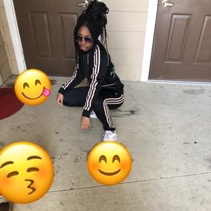 Meet your Posher, Terriana